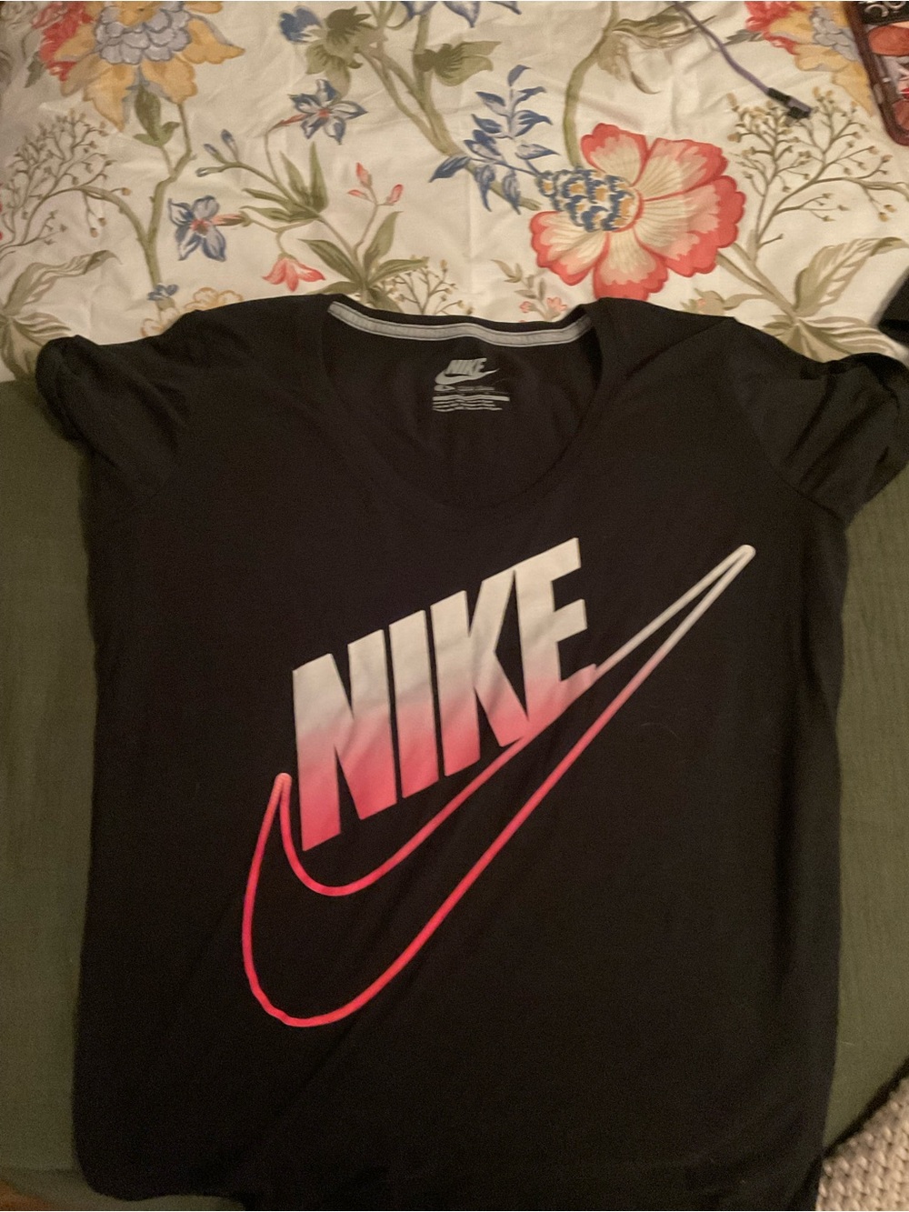 Women’s large Nike Black Tee with White to Pink Gradient Logo